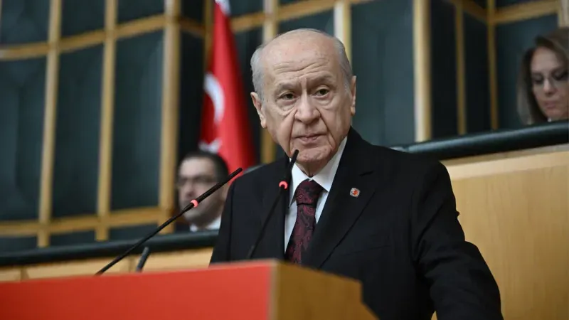 MHP lideri Bahçeli: Teröristbaşı örgütü tasfiye etsin, terörün bittiğini ilan etsin